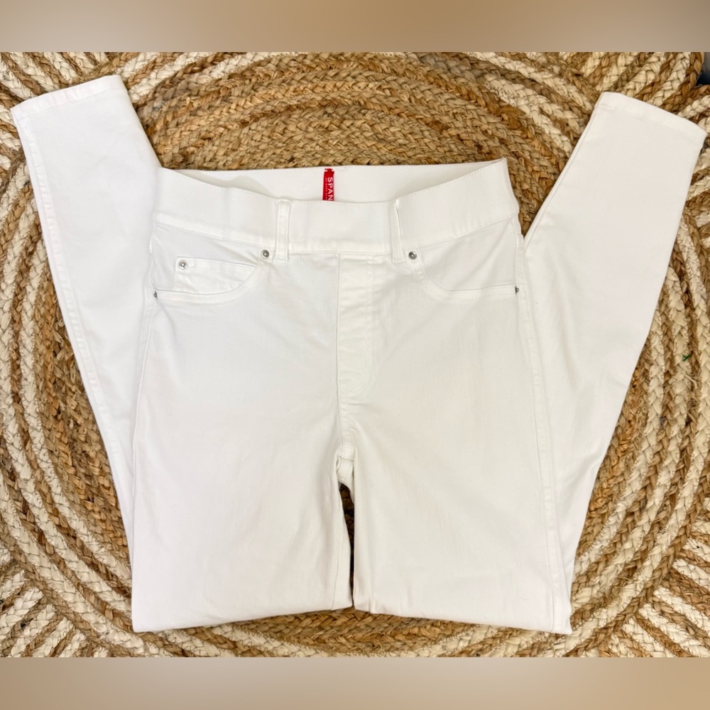 🌾 SPANX Women's White Jeggings